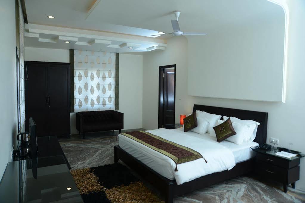 Hôtel Goyal Haveli à Jaipur Extérieur photo